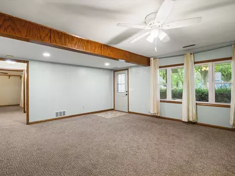 Living - 2086 E Gorton St, Beloit, WI 53511 photo 4 of 7