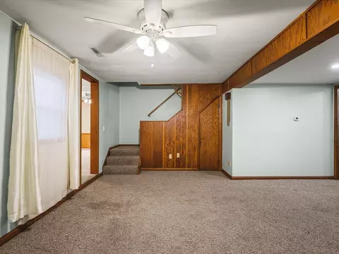 Living - 2086 E Gorton St, Beloit, WI 53511 photo 2 of 7
