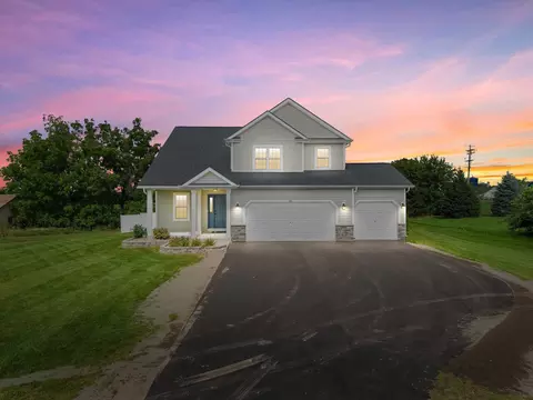 131 W Blackhawk Dr, Fort Atkinson, WI 53538