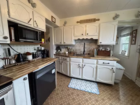 Kitchen - n7850 South Douglas Street, Ripon, WI 54971 photo 3 of 3