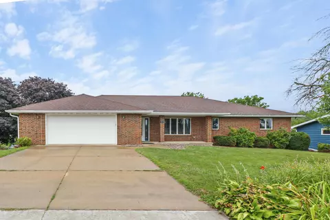514 W Washington St, Dodgeville, WI 53533