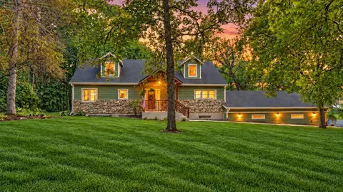 8341 N Kidder Rd, Edgerton, WI 53534