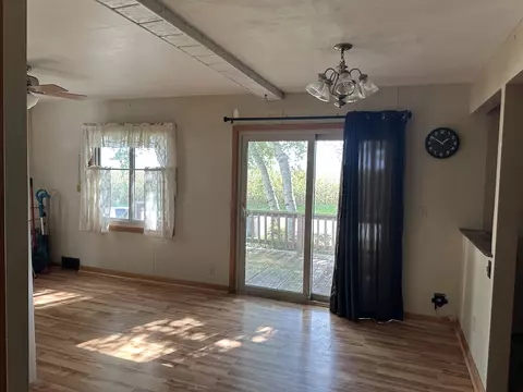 207 W Winnebago St, Friesland, WI 53935