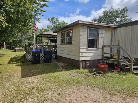 2182 Wisconsin St, Friendship, WI 53934