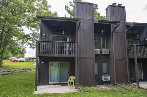 2 Aspen Trl, Wisconsin Dells, WI 53965
