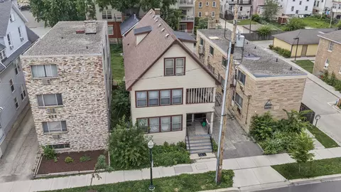 334 W Wilson St, Madison, WI 53703