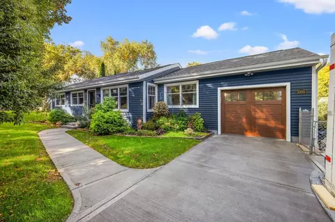 5305 Flamingo Rd, Monona, WI 53716