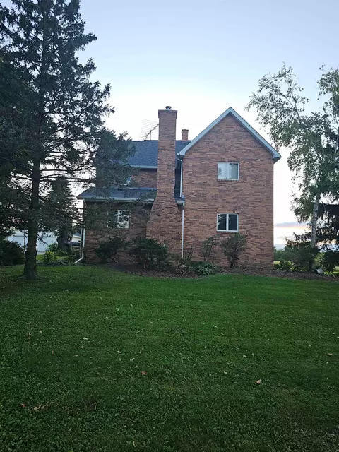 841 S Monroe St, Waterloo, WI 53594