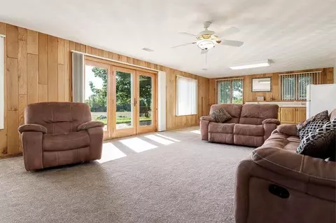 Living - 9702 W State Road 81, Newark, WI 53511 photo 6 of 8