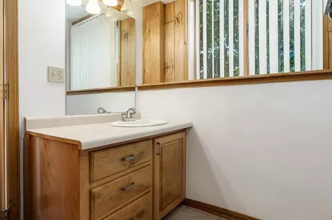 Bath - 9702 W State Road 81, Newark, WI 53511 photo 6 of 9