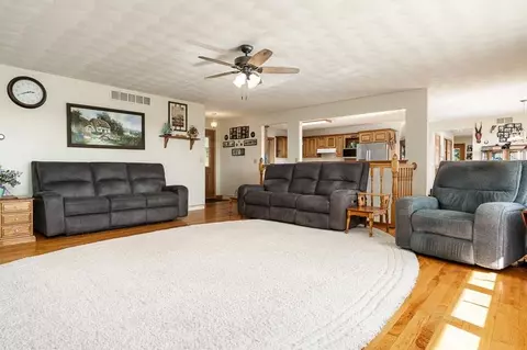 Living - 9702 W State Road 81, Newark, WI 53511 photo 4 of 8