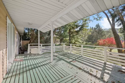 420 Melody Ln, Verona, WI 53593