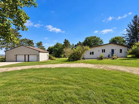 5219 S County H Rd, Orfordville, WI 53576