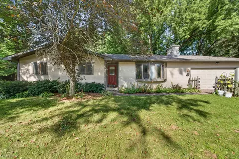 3015 Marvin Ct, Cross Plains, WI 53528