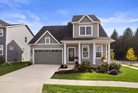 9329 Tawny Acorn Dr, Verona, WI 53593
