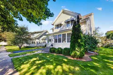 616 3rd Ave, Baraboo, WI 53913