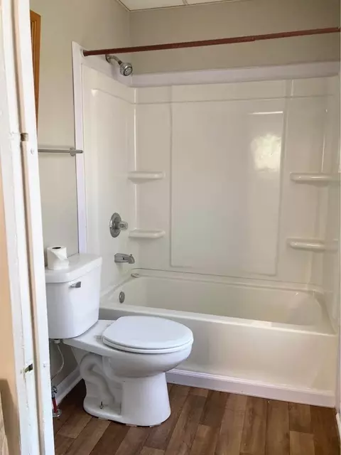 Bath - 307327 E Main St, Brandon, WI 53919 photo 1 of 3