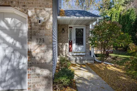 123 W Windsor Ave, Cottage Grove, WI 53527
