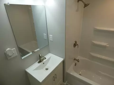 Bath - 1035 11th St, Beloit, WI 53511 photo 1 of 3