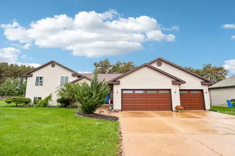 563 Clemens Ct, Portage, WI 53901