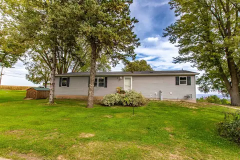 404 Lasalle St, Rewey, WI 53580