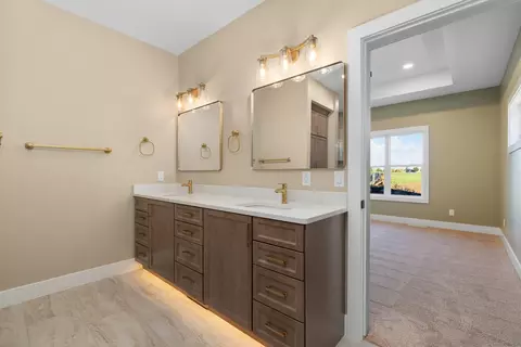 Bath - 4074 Hanover Dr, Deforest, WI 53532 photo 3 of 11