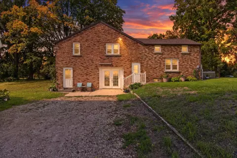 559 Shearer St, Edgerton, WI 53534