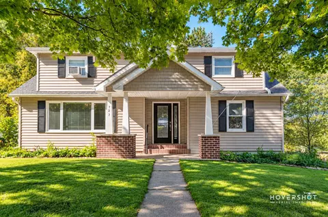 727 Myrtle St, Reedsburg, WI 53959