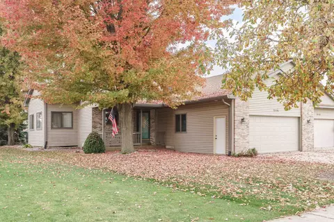 2114 Purple Aster Ln #2, Janesville, WI 53546