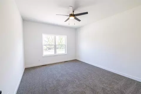 2551 Kadlec Dr, Beloit, WI 53511 photo 5