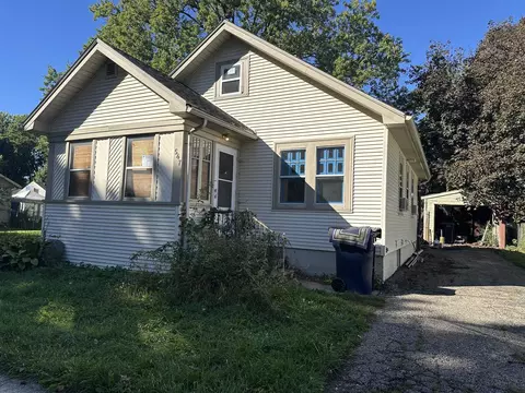 547 N Walnut St, Janesville, WI 53548