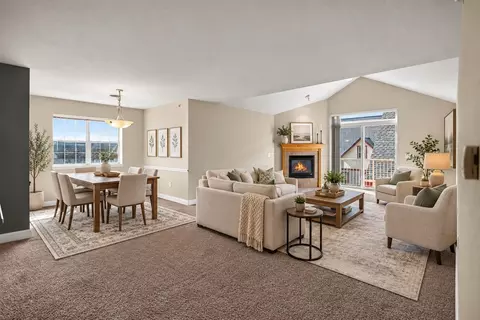 955 Liberty Blvd #306, Sun Prairie, WI 53590