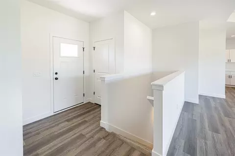 2557 Kadlec Dr, Beloit, WI 53511 photo 4
