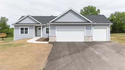607 Millar Dr, Beloit, WI 53511