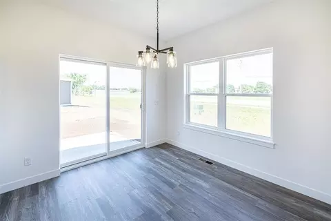 621 Millar Dr, Beloit, WI 53511 photo 4