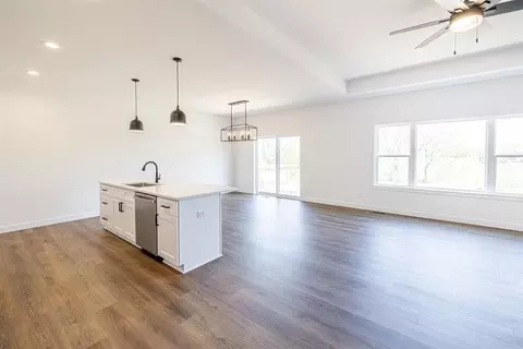 Living - 627 Millar Dr, Beloit, WI 53511 photo 1 of 4
