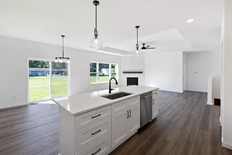 Kitchen - 627 Millar Dr, Beloit, WI 53511 photo 1 of 1