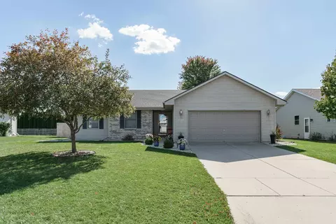 4500 Red Tail Ln, Janesville, WI 53546