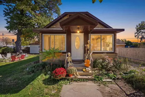 2453 Superior St, Madison, WI 53704