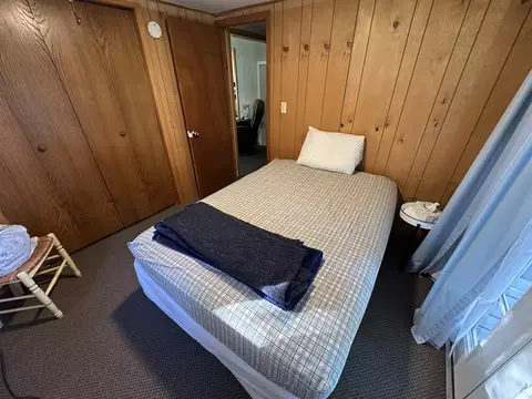 Bedroom - n5170 Forest Glen Beach Road, Ripon, WI 54971 photo 2 of 4