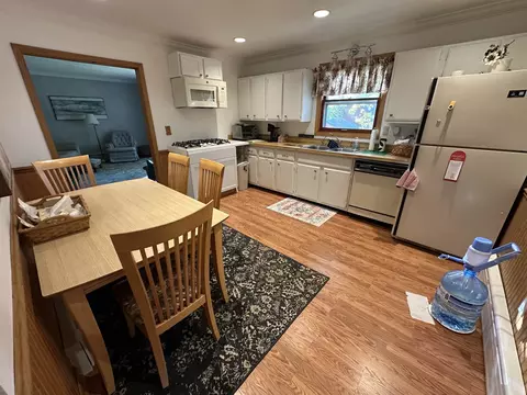 Kitchen - n5170 Forest Glen Beach Road, Ripon, WI 54971 photo 1 of 2