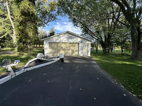 Exterior - n5170 Forest Glen Beach Road, Ripon, WI 54971 photo 6 of 10