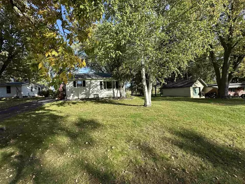Exterior - n5170 Forest Glen Beach Road, Ripon, WI 54971 photo 3 of 10