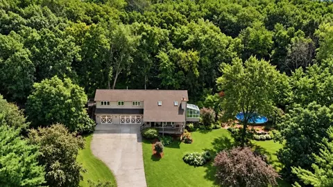 4044 Oak Park Rd, Deerfield, WI 53531