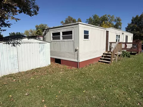 728 Wisconsin 57 Rd #42, Plymouth, WI 53073