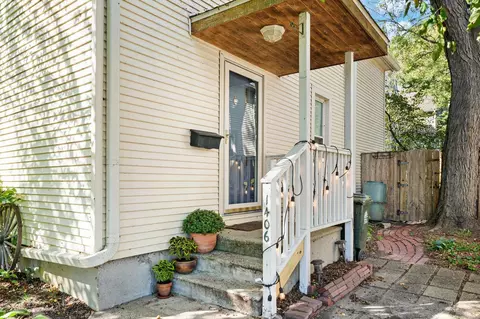 1406 Jenifer St, Madison, WI 53703