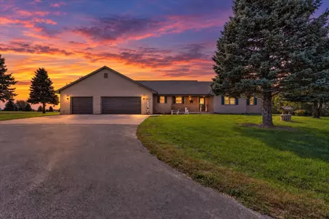 5541 W County A Rd, Janesville, WI 53548