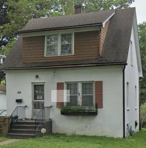 2741 Dahle St, Madison, WI 53704