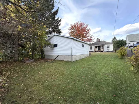 Exterior - 1350 Eagle St, Rhinelander, WI 54501 photo 2 of 10