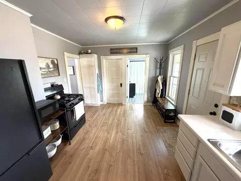 Kitchen - 1350 Eagle St, Rhinelander, WI 54501 photo 6 of 6